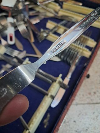 Maletín de cubiertos