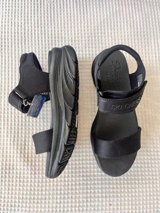 Sandalias Skechers D'Lux Walker Talla 40 Negras