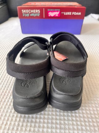 Sandalias Skechers D'Lux Walker Talla 40 Negras