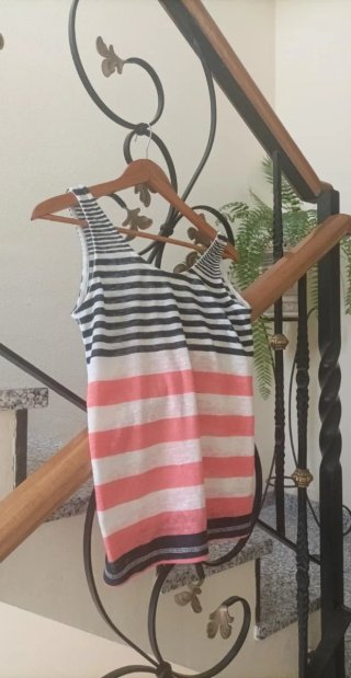Camiseta dé tirantes a rayas