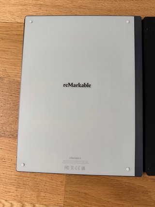 Tablet Remarkable 2 con penna e custodia