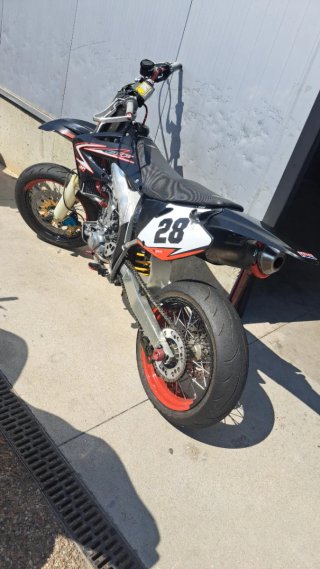 Honda CRF 450 Supermotard Circuito