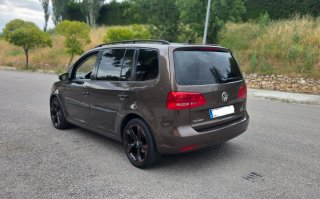 Volkswagen Touran 2012