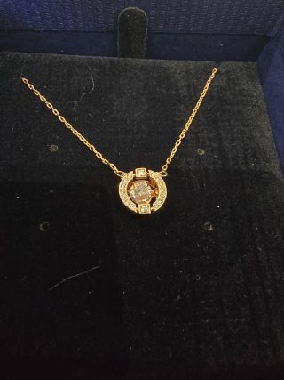 Collar Swarovski Baño Oro Colgante
