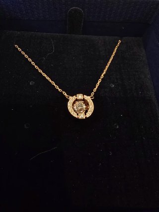 Collar Swarovski Baño Oro Colgante