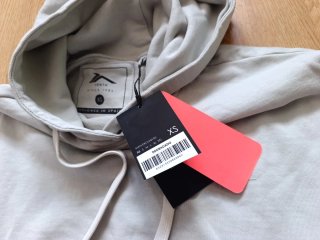 Sudadera con capucha degradado