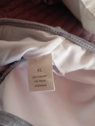 Trikini gris con argollas doradas