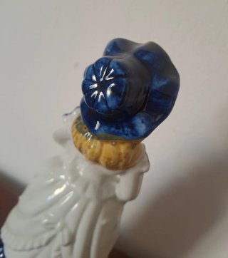 Statuina Dama Porcellana Bianca e Blu Vintage