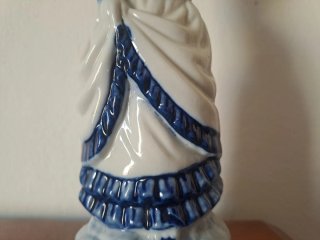 Statuina Dama Porcellana Bianca e Blu Vintage