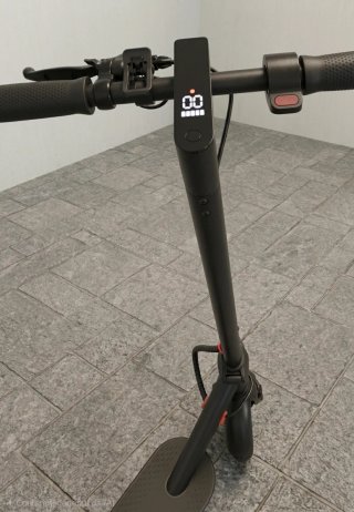 Monopattino Elettrico Vivobike con ruote da 10"