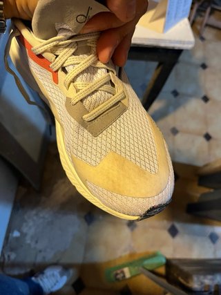 Scarpe Diadora Mythos Volo 4 Beige/Rosse