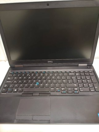 Portátil Dell Latitude 5580 Negro/Gris