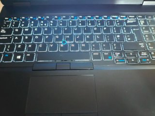 Portátil Dell Latitude 5580 Negro/Gris