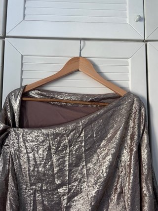 Vestido largo dorado talla XL