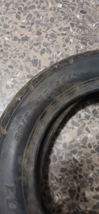 Neumáticos Vespa (2 unidades)