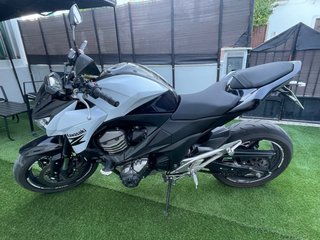 Kawasaki Z800E