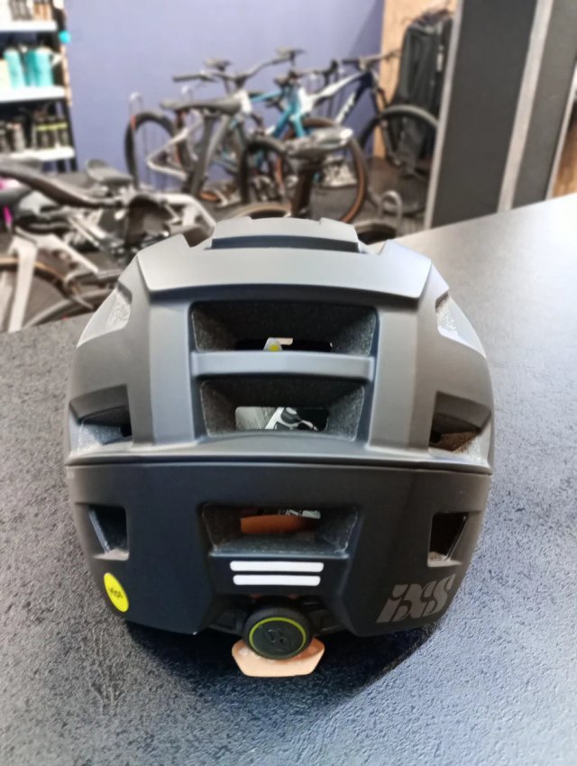 Casco ixs Trigger AM MIPS Negro