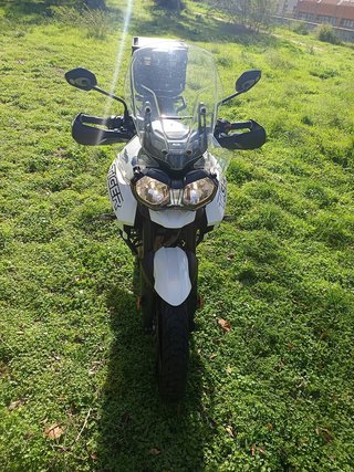 Triumph Tiger 800 XRX 19 Blanca