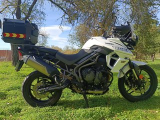 Triumph Tiger 800 XRX 19 Blanca