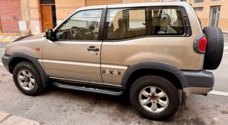 Nissan Terrano II 2001