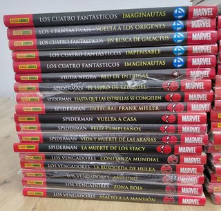 Lote 44 Cómics Marvel Héroes Panini (Tapa Dura)
