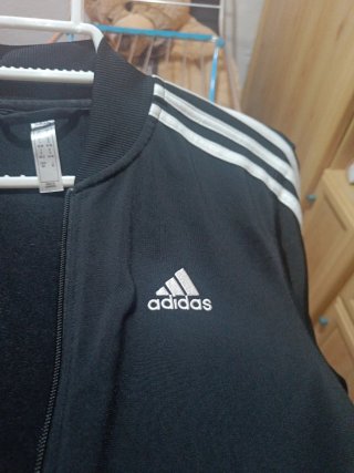 Chaqueta Adidas Real Madrid Negra