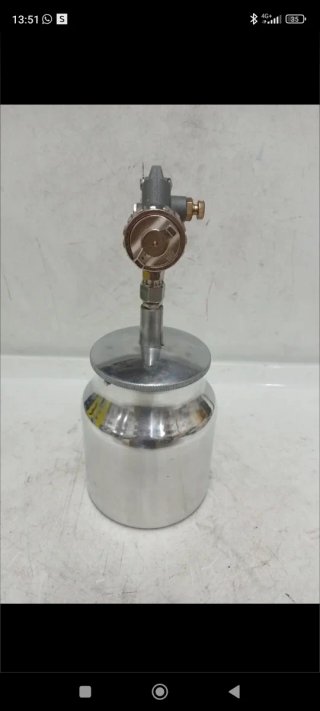 Pistola de pintar nueva