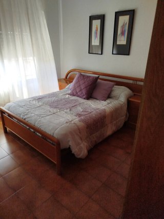 Dormitorio completo con armario