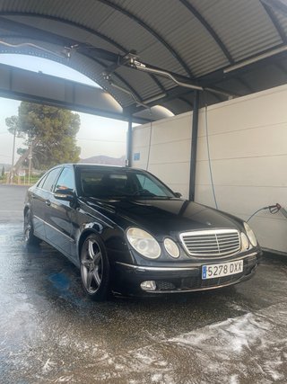 Mercedes-Benz Clase E 2005