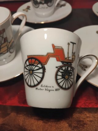Set di Tazze e Piatti Vintage