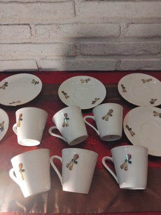 Set di Tazze e Piatti Vintage