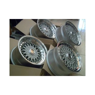 LLANTA LENSO BSX PLATA 15 PULGADAS