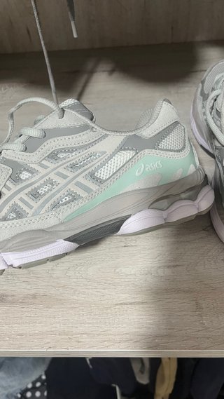 Asics GEL-NYC Gris/Blanco
