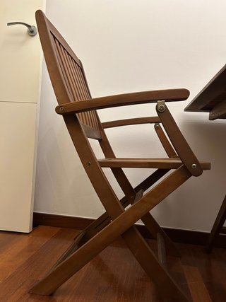 Conjunto mesa y sillas plegables madera