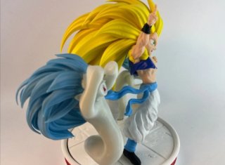 Figura Gohan 3D Glow in the Dark