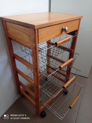 Mueble verdulero madera maciza con ruedas