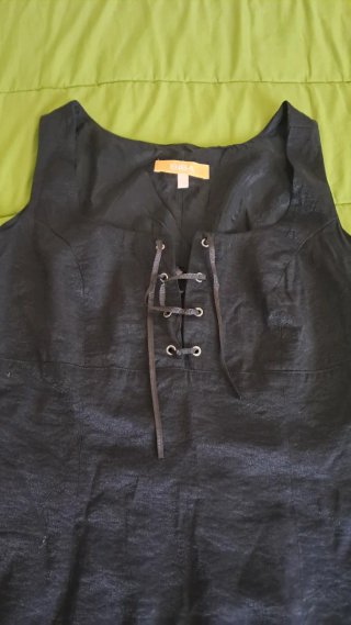 Vestido negro con cordones Talla M