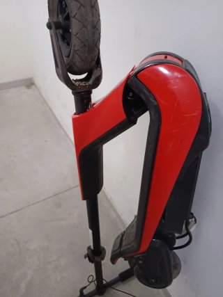 Patinete Eléctrico DBUG Rojo
