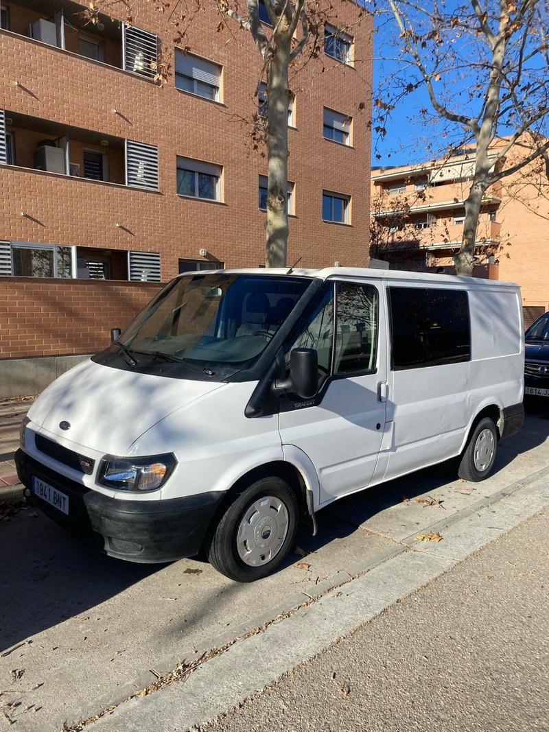 Ford Transit 2001 - foto 1