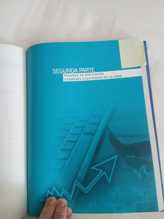 Introducción a la microeconomía UNED