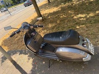Vespa 200 Gris Scooter