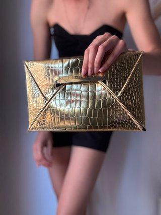 Bolso de fiesta dorado cocodrilo
