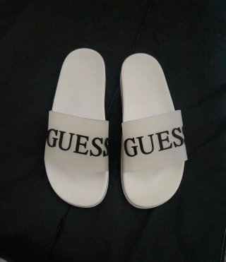 Chanclas Guess Blancas