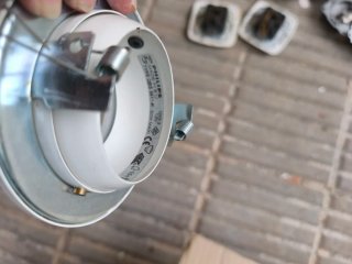 Mecanismos Enchufes Interruptores ojos de buey