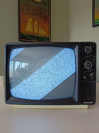 Televisor Antiguo Elbe Beige y Negro
