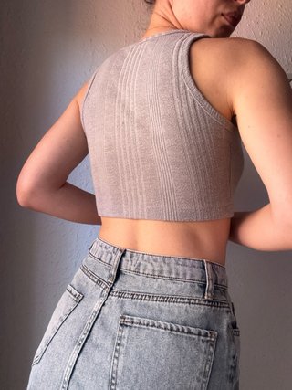 Top corto de canalé gris Talla XS/S