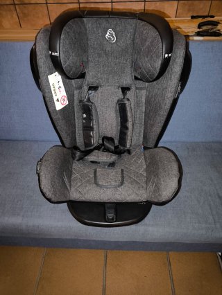 Silla de coche gris