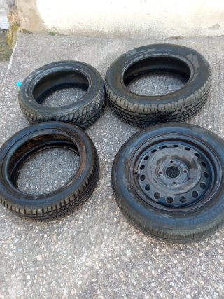 4 Ruedas Coche casi nuevas 80% 90*%