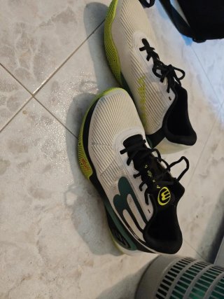 Zapatilla pádel Bullpadel Vertex Verde/Blanco