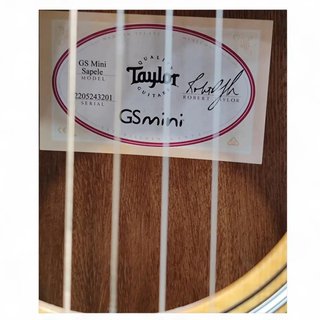 GUITARRA TAYLOR GS MINI SAPELE + FUNDA Y ACC